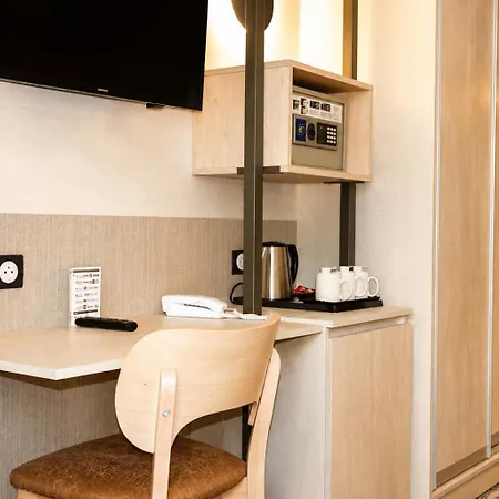 La Solitude Otel
