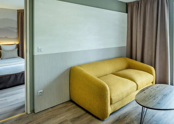 La Solitude Hotell 4*