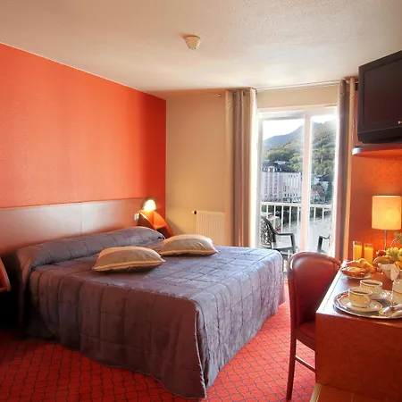 Hotell La Solitude 4*