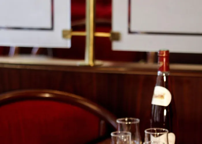 Hotell La Solitude 4*