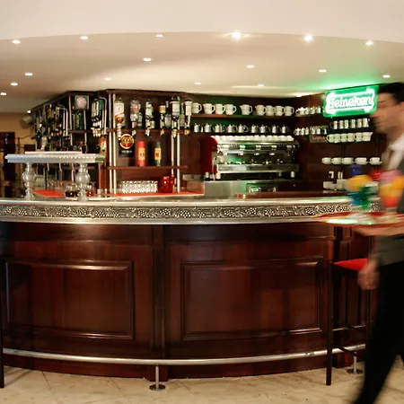 Hotel La Solitude 4*